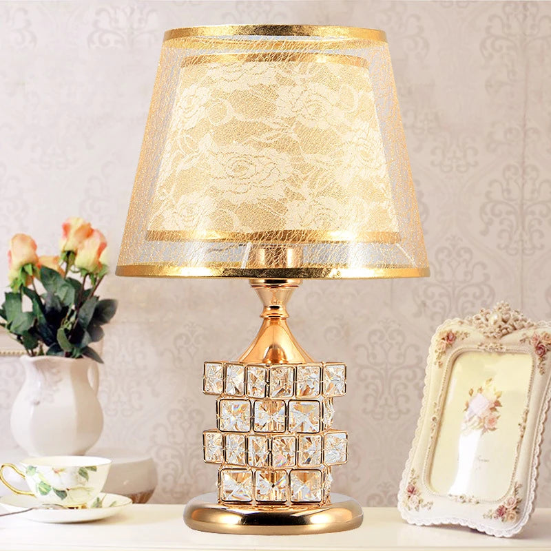 Crystal Table Lamp Diamond Table Lamp Decoration Desk Lamps Classic Bedroom Bedside Bar Rubik'S Cube European Style Luxury