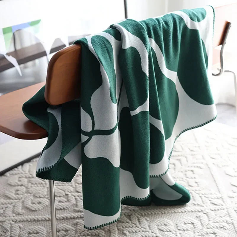 Jacquard Imitation Cashmere Throw Blanket Soft Leisure Bedspread Home Decor Sofa Cover Nordic Classic Shawl Luxury Blanket Warm