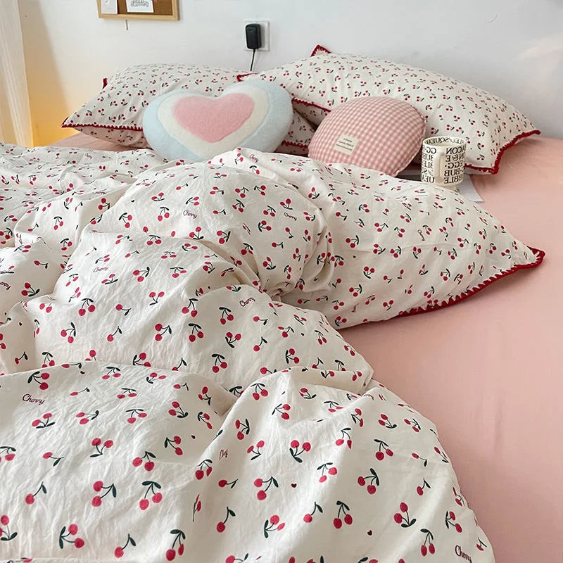 Bedding Set INS Girls Cherry Soft Washed Cotton Bed Sheet Queen King Size Duvet Set Comforter Set Pillowcase Bed Linens
