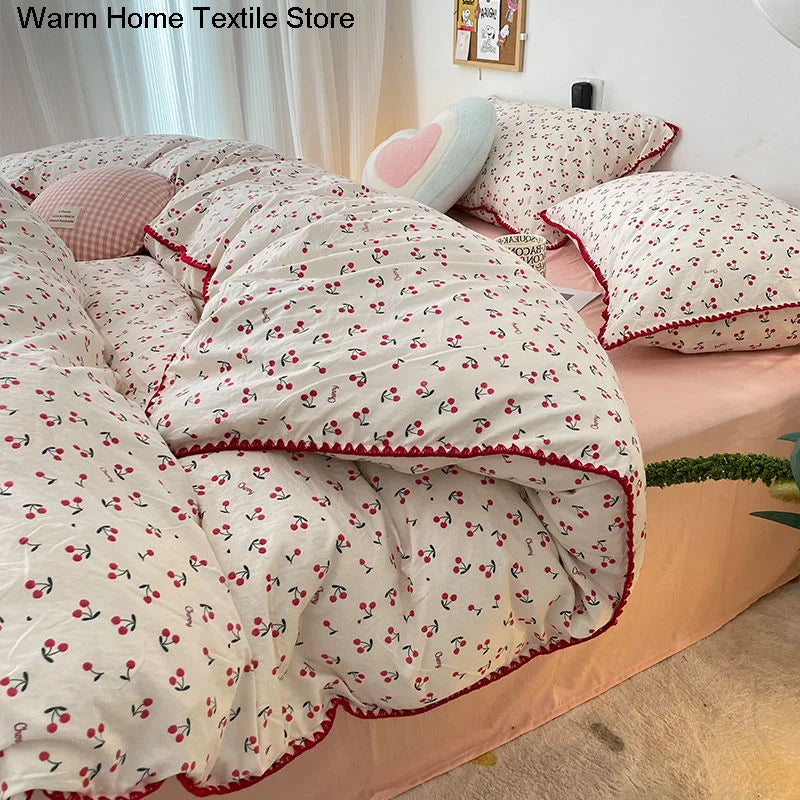 Bedding Set INS Girls Cherry Soft Washed Cotton Bed Sheet Queen King Size Duvet Set Comforter Set Pillowcase Bed Linens