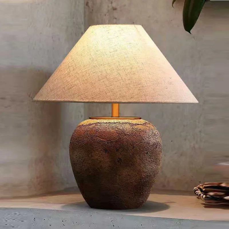 Chinese Table Lamps LED Creative Retro Ceramic Pot Desk Light for Home Living Room Hotel Club Ornament Decor