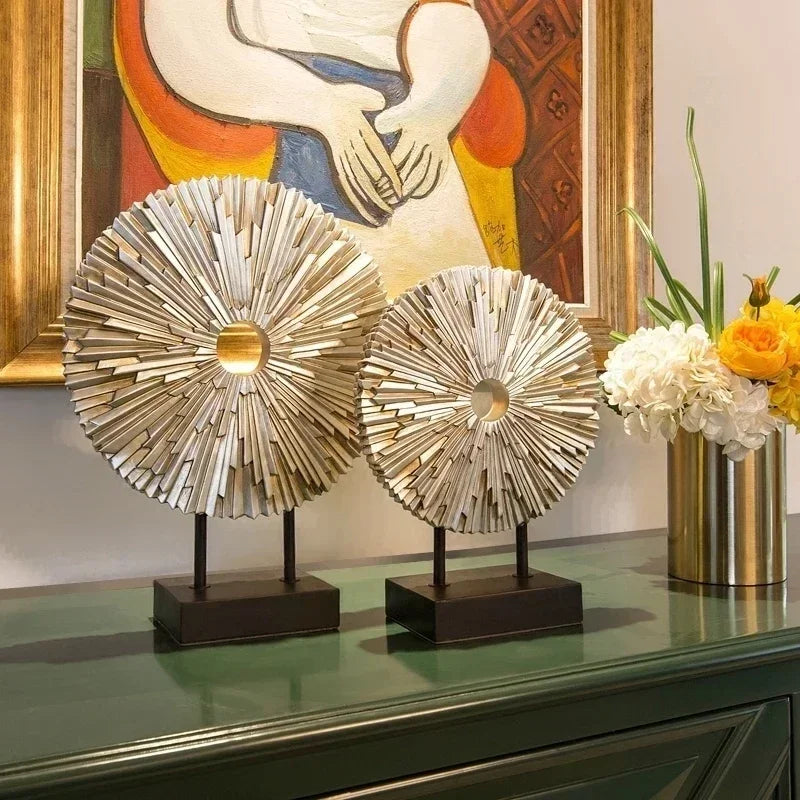 European Luxury Resin round Figurines Art Home Furnishing Decoration Crafts Livingroom Table Miniatures Office Desktop Ornaments